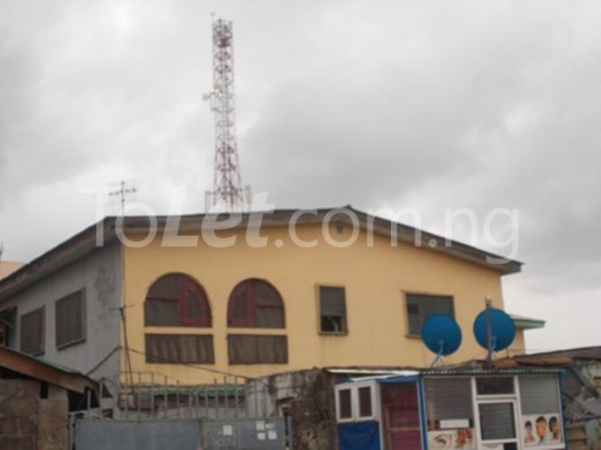 2 bedroom Flat / Apartment for rent Oworo Road, Gbagada Gbagada Lagos