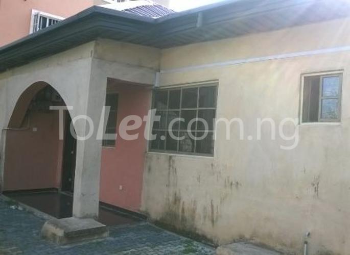 3 bedroom House for rent Bamidele Mayiagbe Street, Off Southern View Estate, Lekki Lekki Lagos