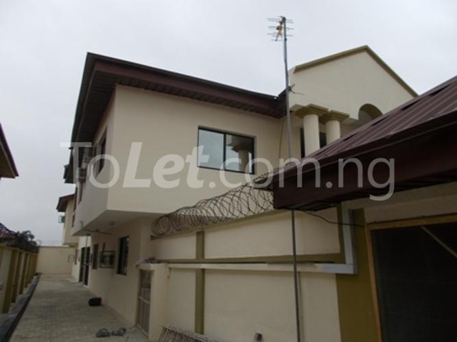 2 bedroom Flat / Apartment for rent Solomon Adeyemo Street, Seaside Estate, Ajah Ibeju-Lekki Lagos