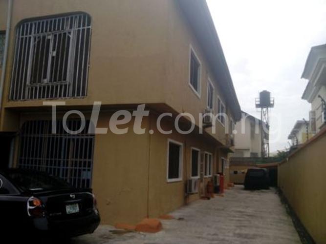 3 bedroom Flat / Apartment for rent Ekpeama Street, Off Admiralty Way, Lekki Lekki Lagos