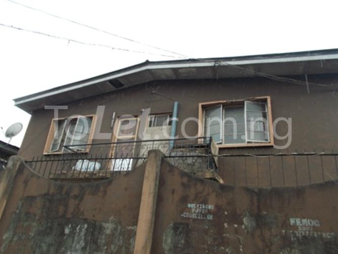 3 bedroom Flat / Apartment for rent Ogunyemi Junction, Ketu Kosofe/Ikosi Lagos