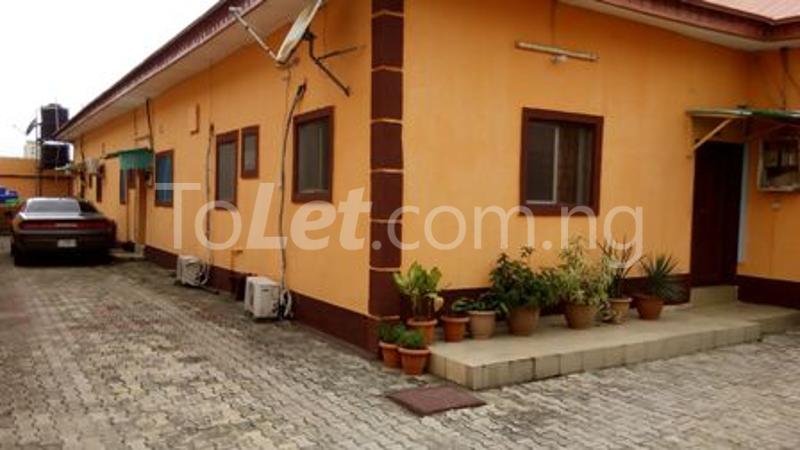 2 bedroom Flat / Apartment for rent Omorinre Johnson Street, Lekki Lekki Lagos