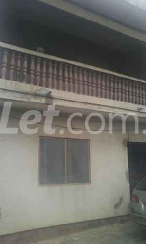 3 bedroom Flat / Apartment for rent Akinyemi Street, Ketu Kosofe/Ikosi Lagos