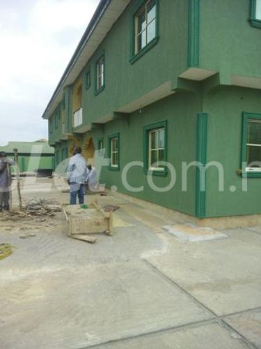 4 bedroom Flat / Apartment for rent Genesis Estate, Alimosho Lagos