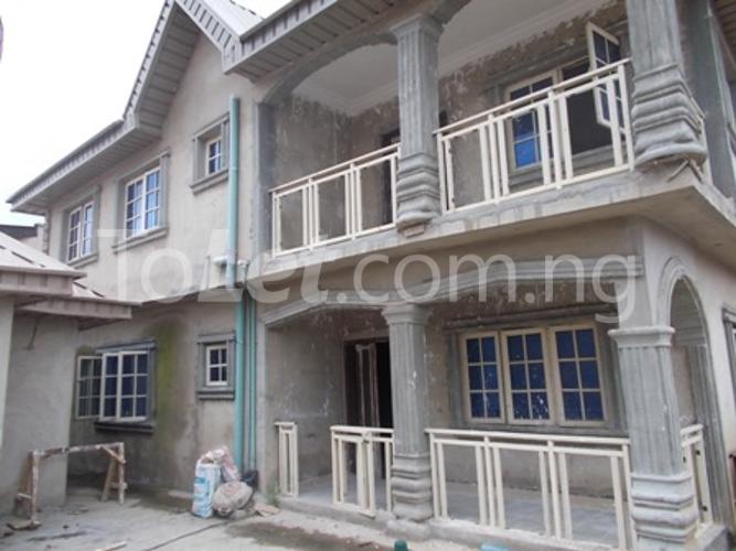 1 bedroom Flat / Apartment for rent 7 Ayinde Lawal, Off Duduyemi Street, Oshodi Expressway Oshodi Lagos