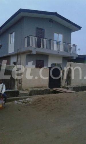 2 bedroom Flat / Apartment for rent Ilaje Road, Shomolu Shomolu Lagos