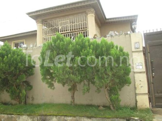 3 bedroom Flat / Apartment for rent Coker Estate, Iyana Ipaja Ipaja Lagos