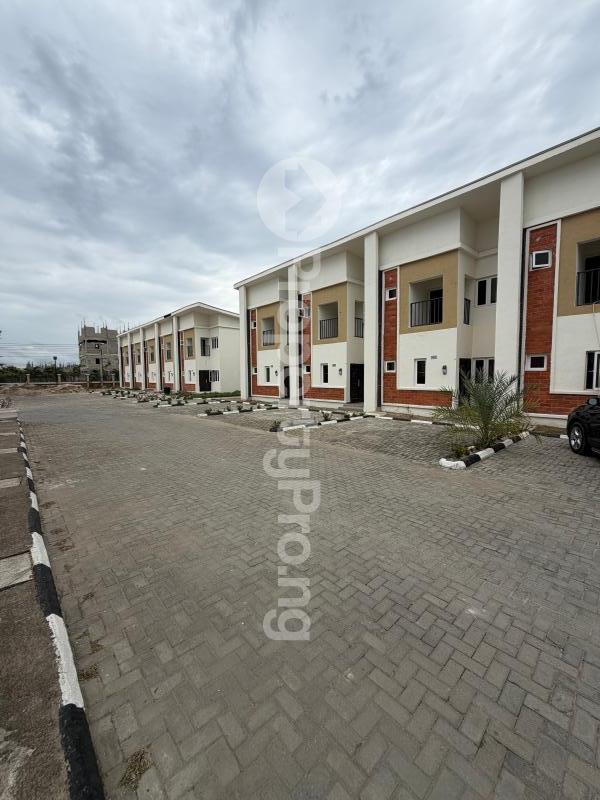 2 bedroom House for rent Abraham adesanya estate Ajah Lagos