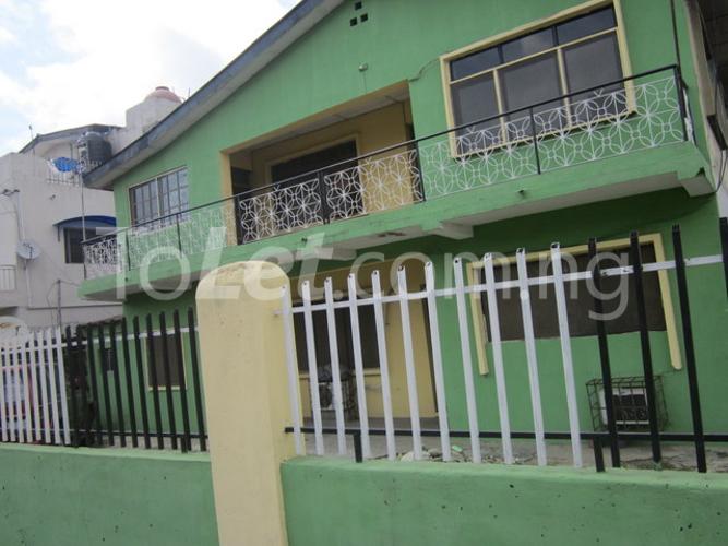 2 bedroom Flat / Apartment for rent 7 Somosu Street, Aguda Surulere Surulere Lagos