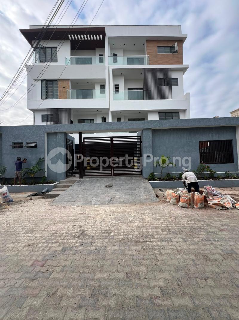 1 bedroom House for sale Osapa london Lekki Lagos