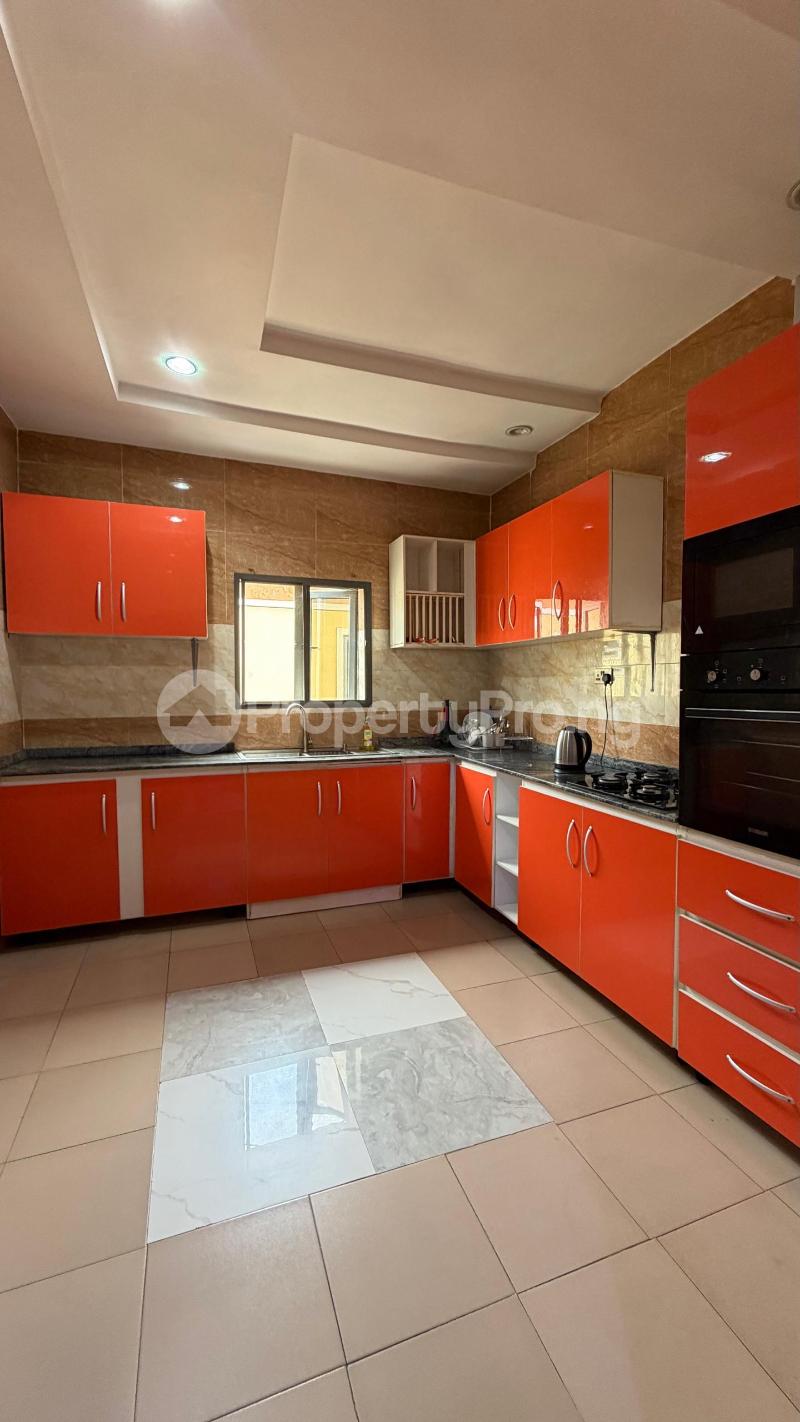 1 bedroom Flat / Apartment for shortlet S And T Jericho Gra, Ibadan Oyo