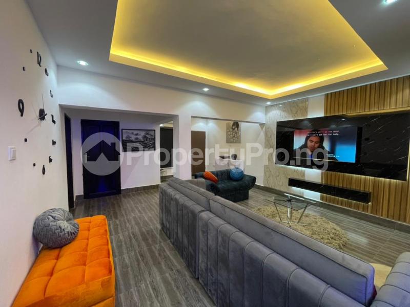 1 bedroom Flat / Apartment for shortlet Off Sandfill Bus Stop, ONIRU Victoria Island Lagos