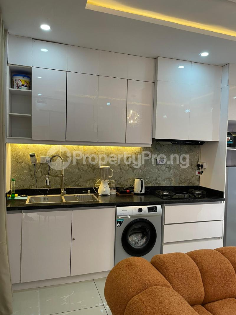 1 bedroom Flat / Apartment for shortlet  Ikate Lekki Lagos