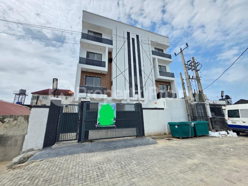 1 bedroom Flat / Apartment for sale Chevron Lekki Lagos