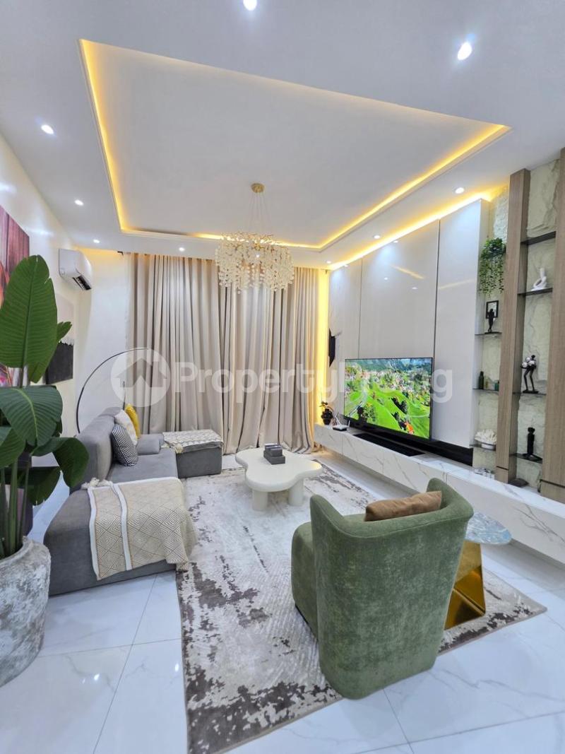 Flat / Apartment for shortlet Chibo Ofodile Close, Admiralty Road Lekki Lagos