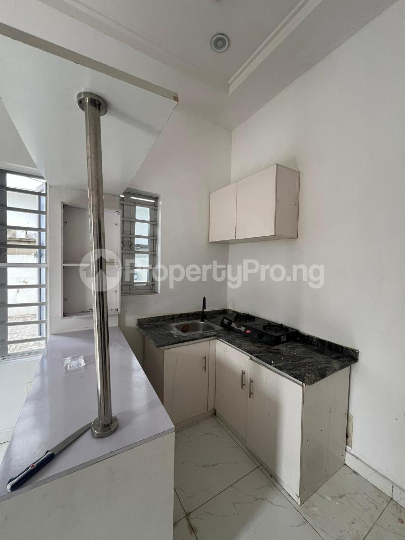 1 bedroom Flat / Apartment for rent  Chevron Lekki Lagos