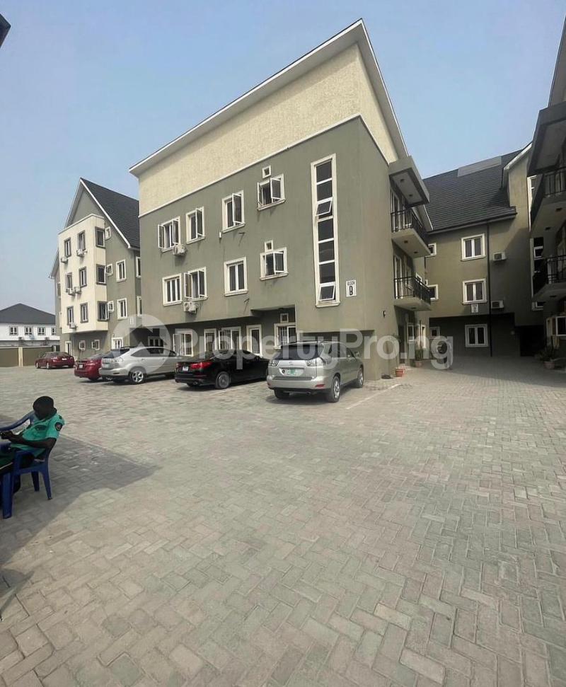 1 bedroom Flat / Apartment for rent Osapa london Lekki Lagos
