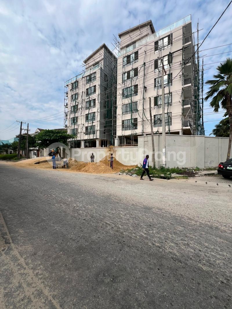 1 bedroom House for sale Victoria Island Lagos