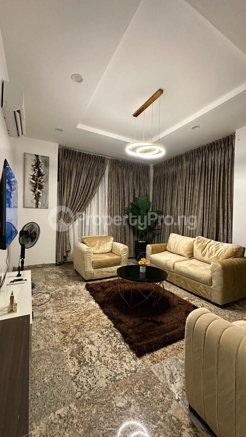 1 bedroom Flat / Apartment for shortlet Jahi Abuja