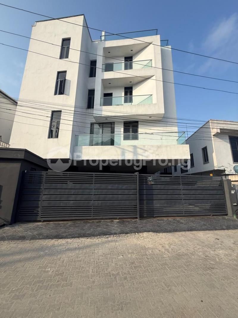 1 bedroom House for sale Ologolo Lekki Lagos