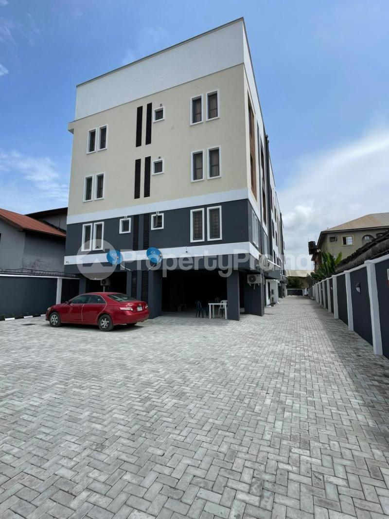 1 bedroom Flat / Apartment for rent Ologolo Lekki Lagos