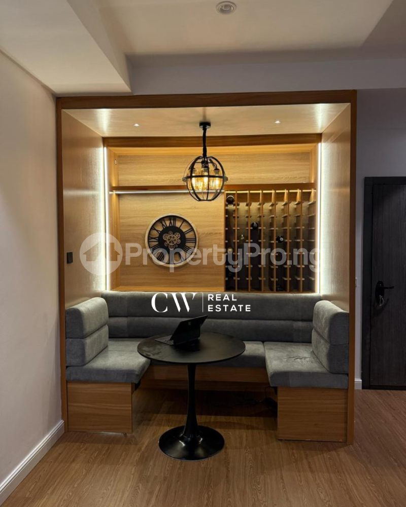 1 bedroom Flat / Apartment for sale ONIRU Victoria Island Lagos