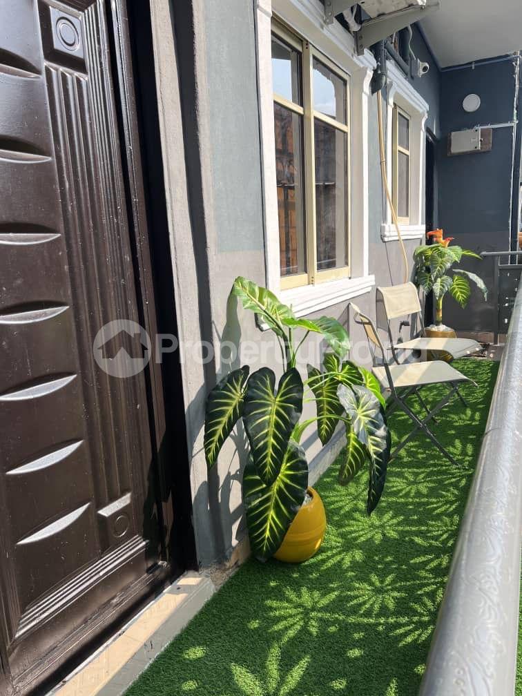 1 bedroom Flat / Apartment for sale Airport Road(Ikeja) Ikeja Lagos - 4