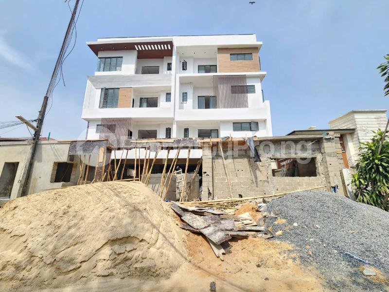 4 bedroom House for sale Chevron Lekki Lagos
