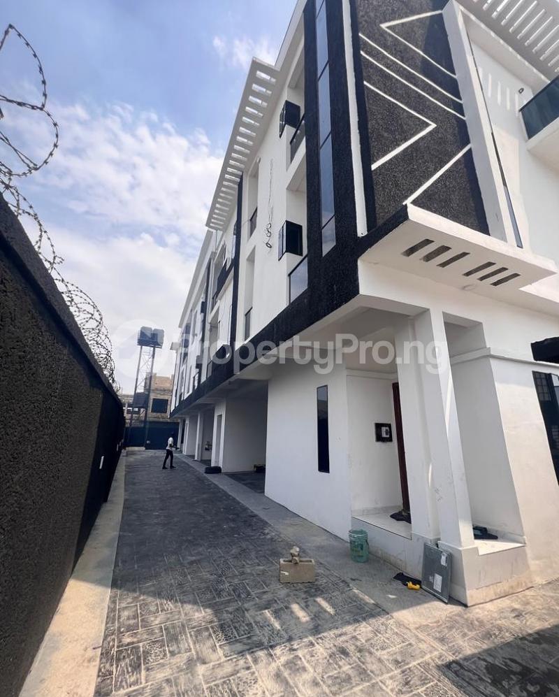 1 bedroom House for sale Orchid Lekki Lagos
