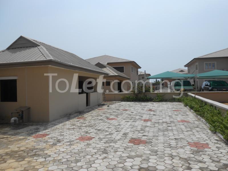 1 bedroom House for rent Mobil Estate Ilaje Ajah Lagos
