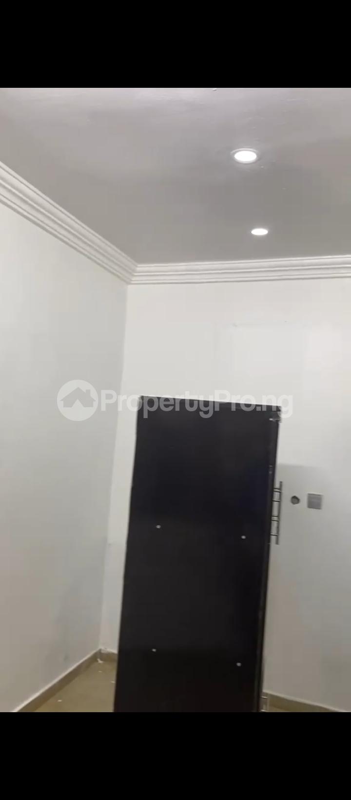 1 bedroom Flat / Apartment for rent Off 3rd Avenue Gwarinpa Abuja