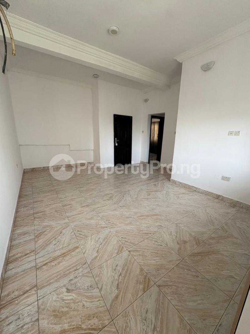 2 bedroom Flat / Apartment for rent Very Close To Express Mobil Road Ajah Lagos