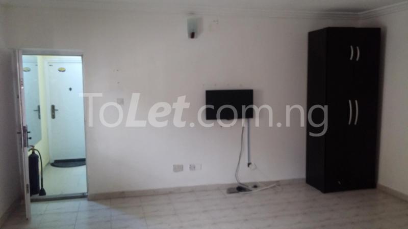 1 bedroom Flat / Apartment for rent 3rd Roundabout Lagos