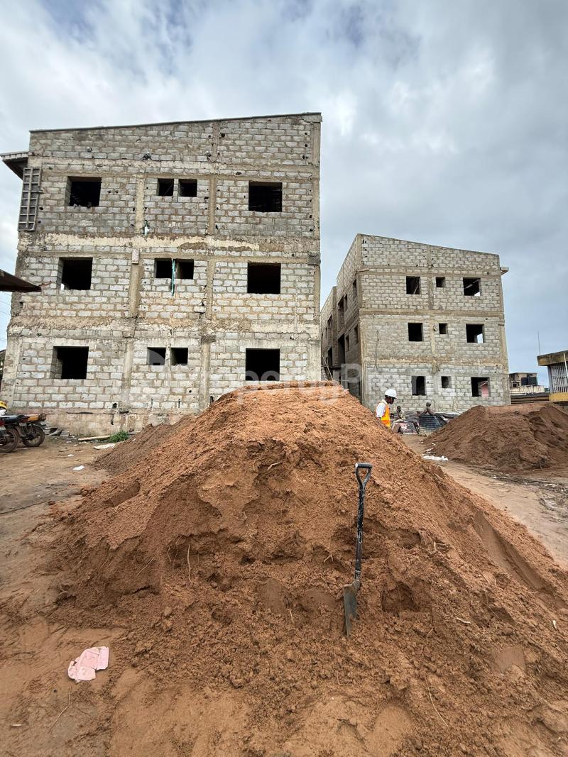 1 bedroom Flat / Apartment for sale Behind Foodco, Ring Rd Ibadan Oyo