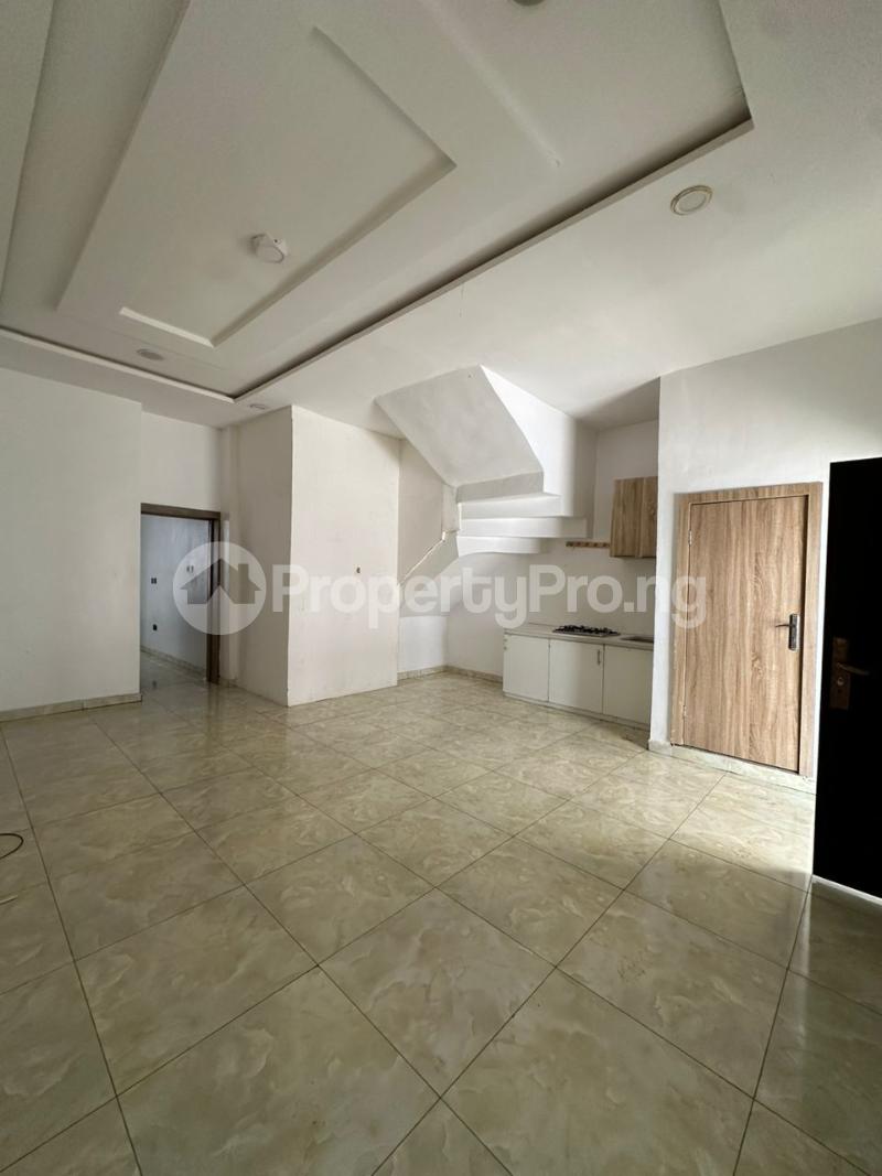 1 bedroom Flat / Apartment for rent Gated Estate Orchid Road 2nd Toll Gate Lekki Lagos