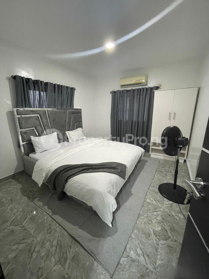 1 bedroom Flat / Apartment for shortlet Dolphin Estate Ikoyi Lagos