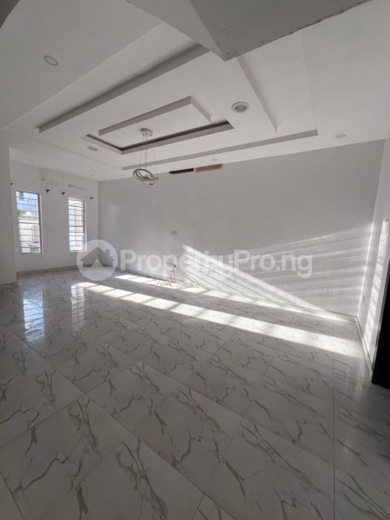 1 bedroom Flat / Apartment for rent orchid Lekki Lagos