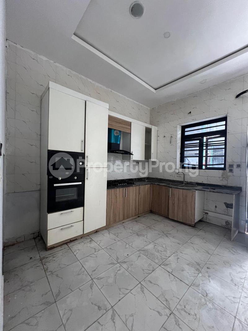 1 bedroom Flat / Apartment for rent orchid Lekki Lagos