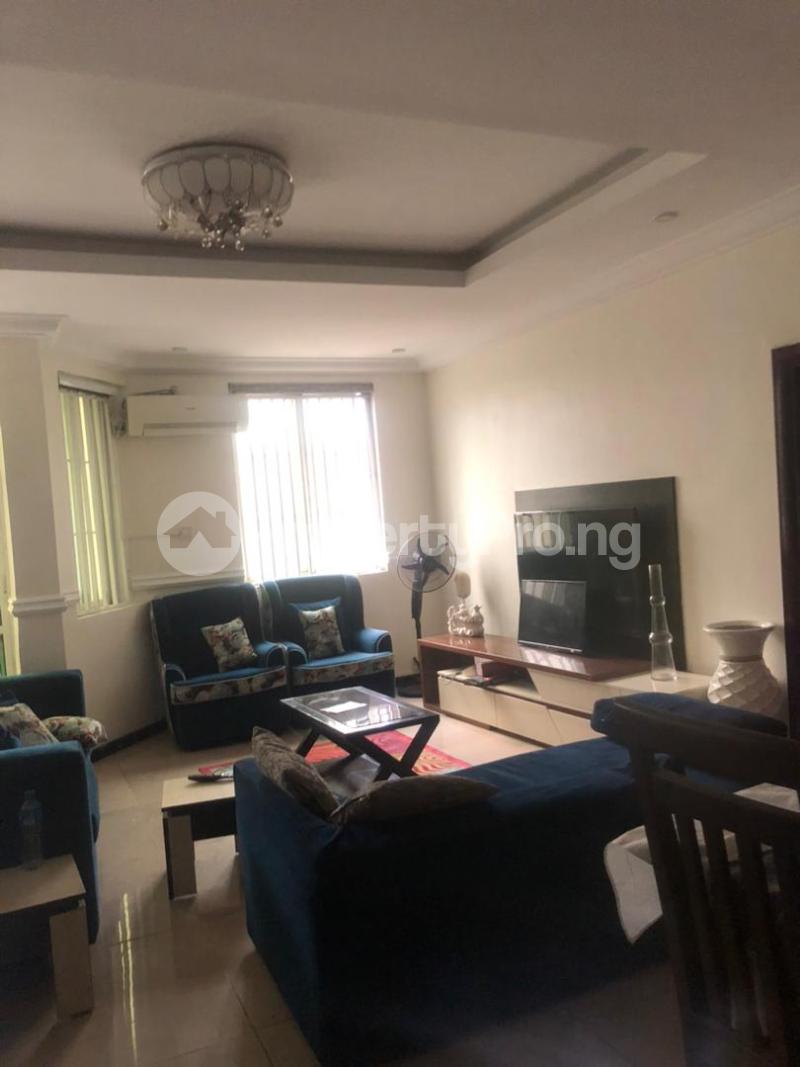 1 bedroom Flat / Apartment for rent Ologolo Lekki Lagos