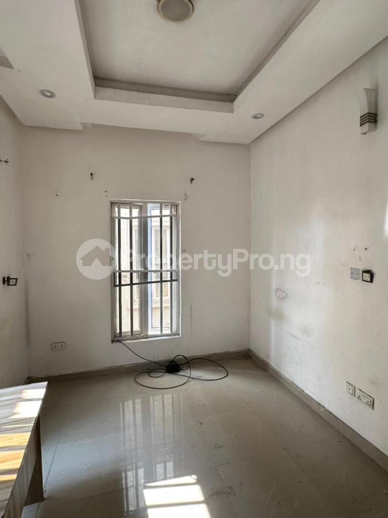 1 bedroom Flat / Apartment for rent chevron Lekki Lagos