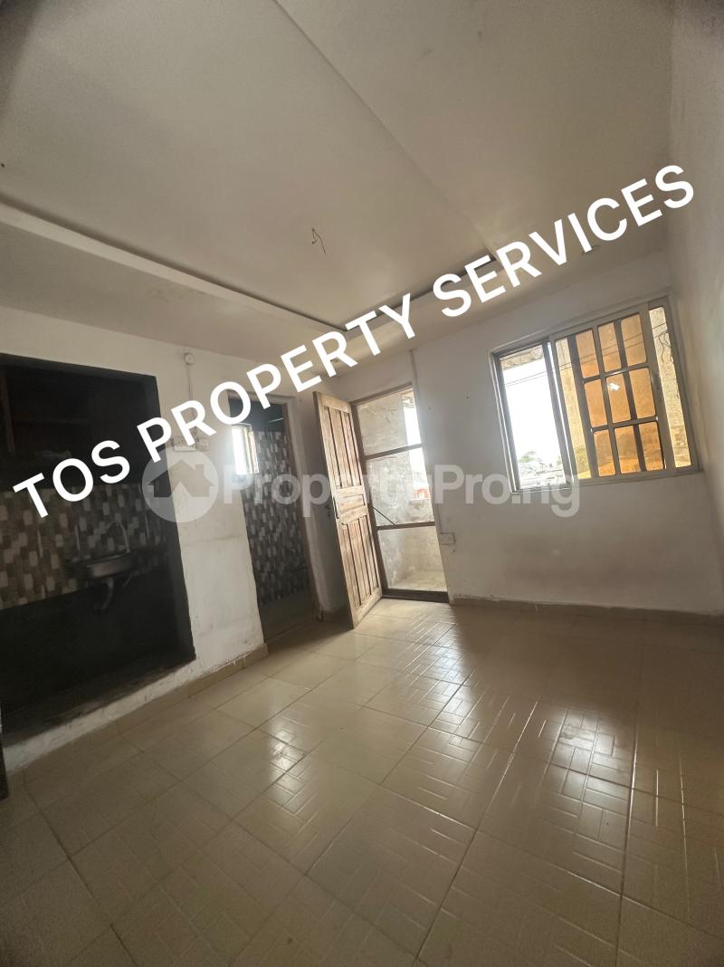 Flat / Apartment for rent  Yaba Lagos