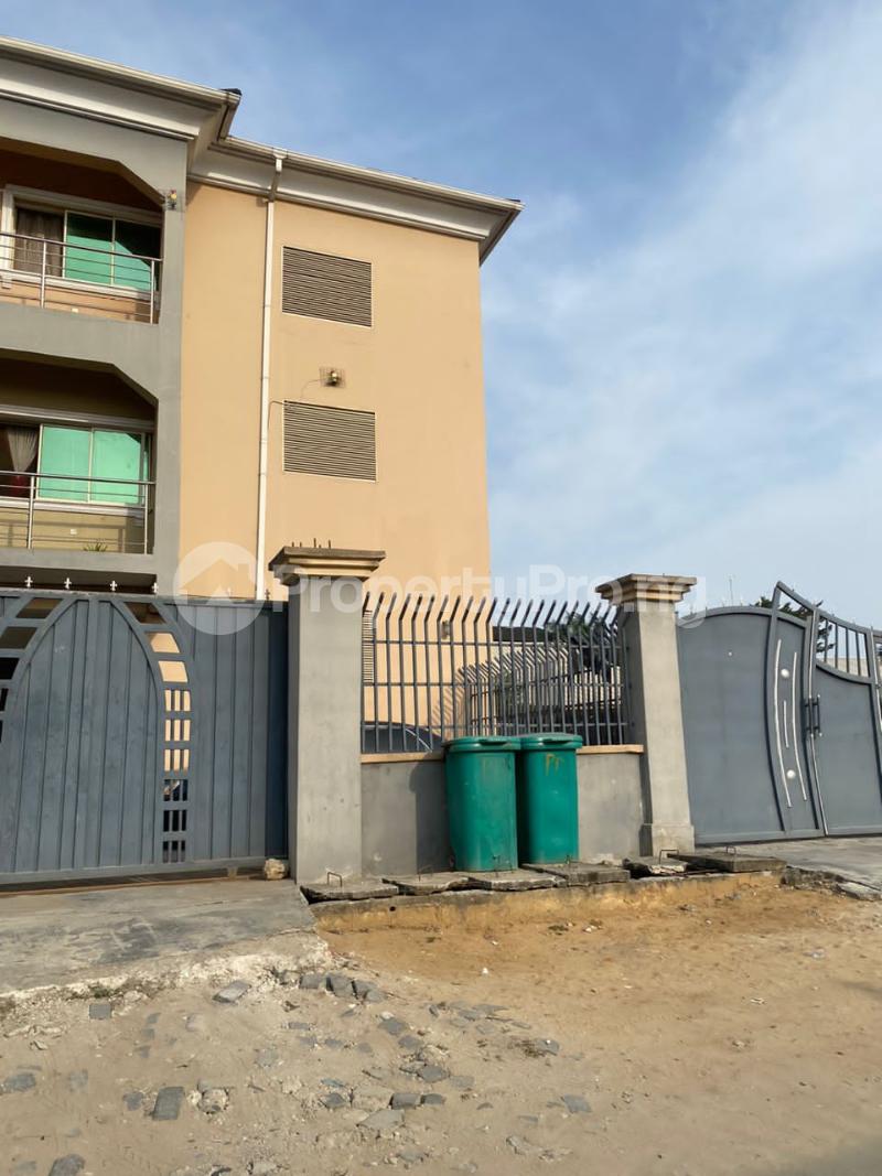 Flat / Apartment for sale Off Lekki-Epe Expressway Ajah Lagos
