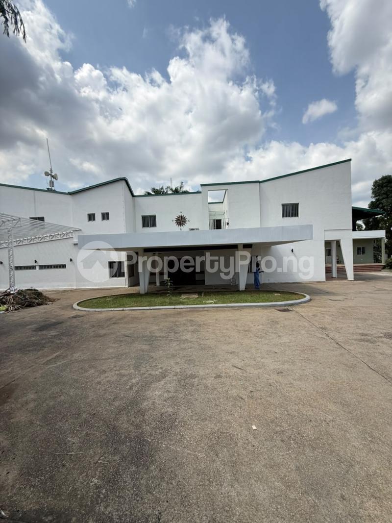 10 bedroom House for sale Maitama Abuja