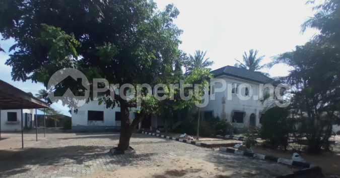 10 bedroom House for sale 1 Babatunde Odunlami Street, Eleko, Museyo, Lftz Eleko Ibeju-Lekki Lagos