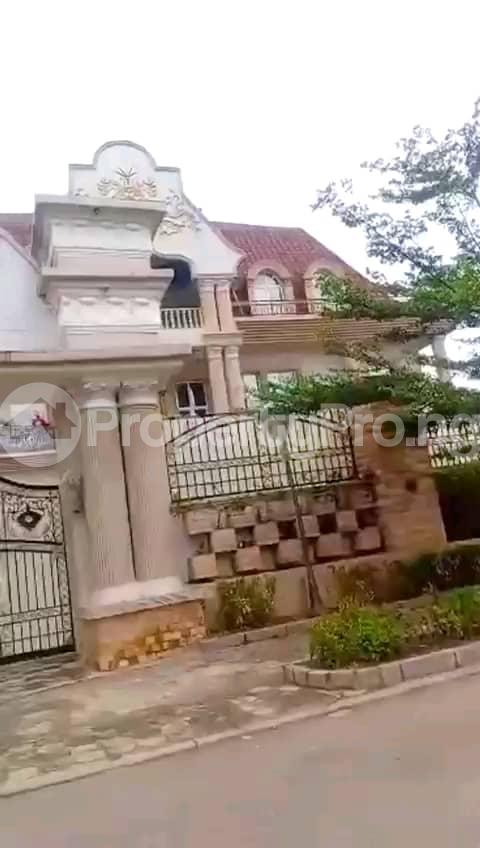 10 bedroom House for sale Maitama Abuja