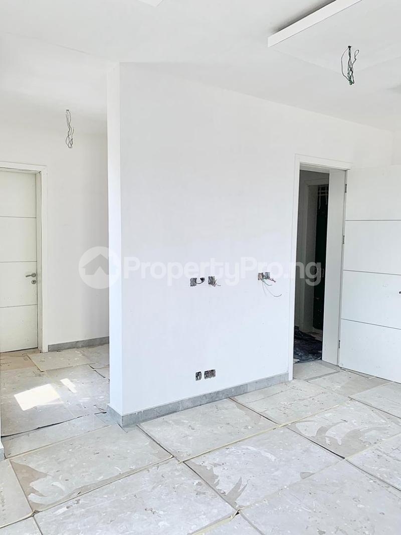 4 bedroom House for sale ONIRU Victoria Island Lagos