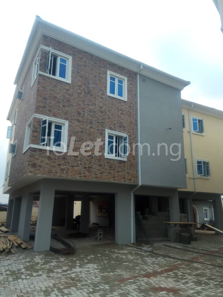 3 bedroom Flat / Apartment for rent Omole Phase 2 Berger Ojodu Lagos