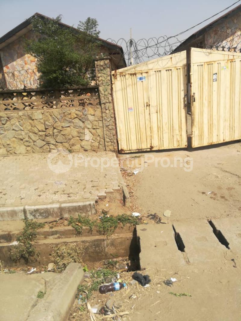 1 bedroom Flat / Apartment for sale Bazhim Junction Kubwa, Abuja. Kubwa Abuja