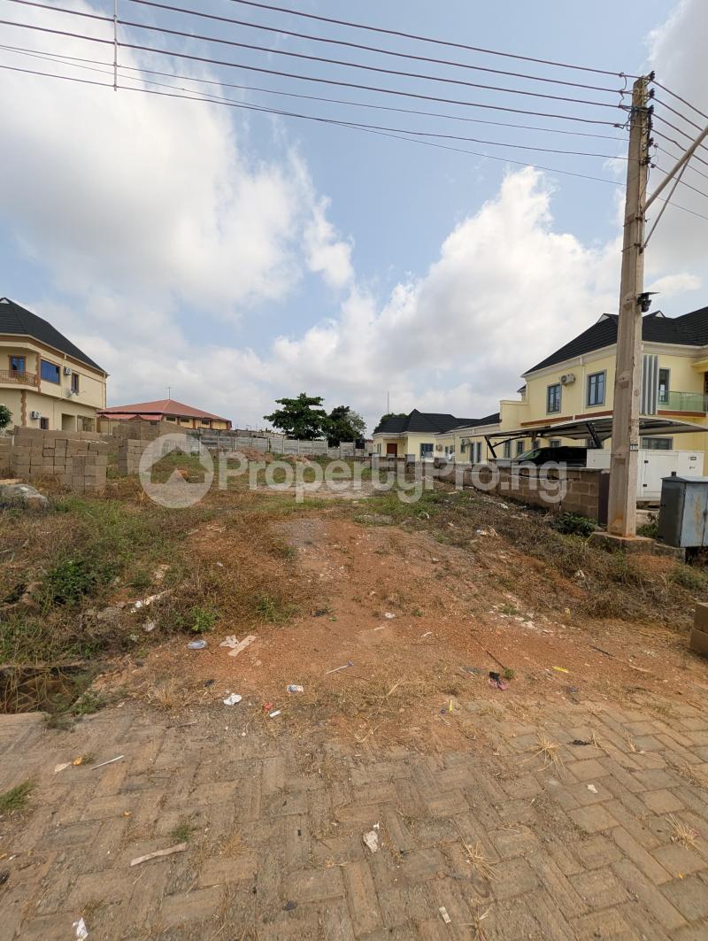 Land for sale Engr Lere Adigun Gra Basorun Ibadan Oyo