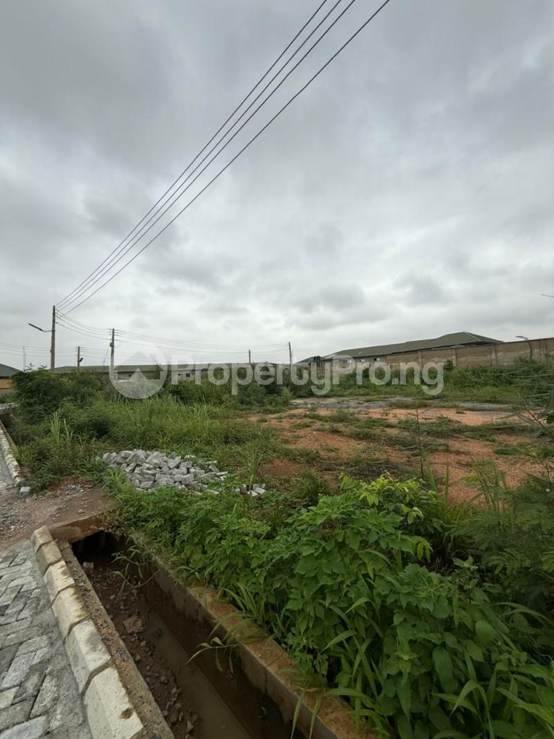 Land for sale Park Manor Estate , Old Trans Amusement Samonda Ibadan Oyo - 0